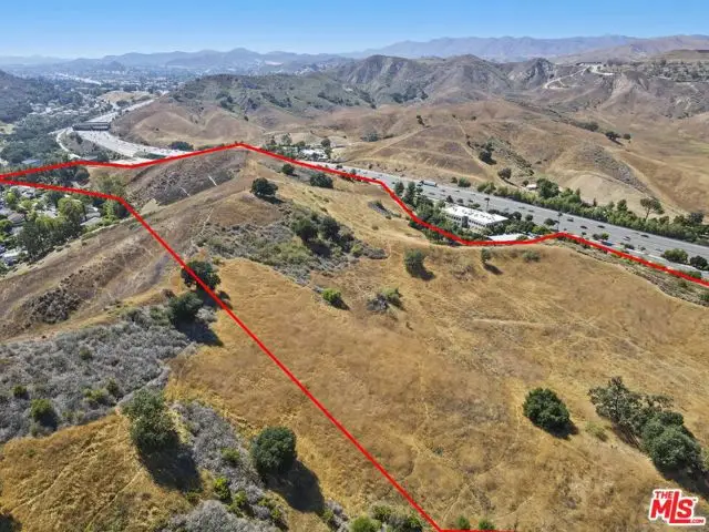 27300 Agoura Road, Calabasas, CA 91301 - Image #3