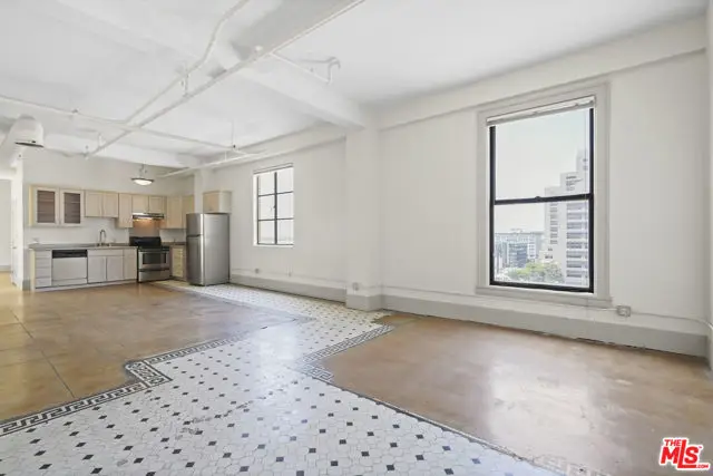 108 W 2nd Street #708, Los Angeles, CA 90012 - Image #2