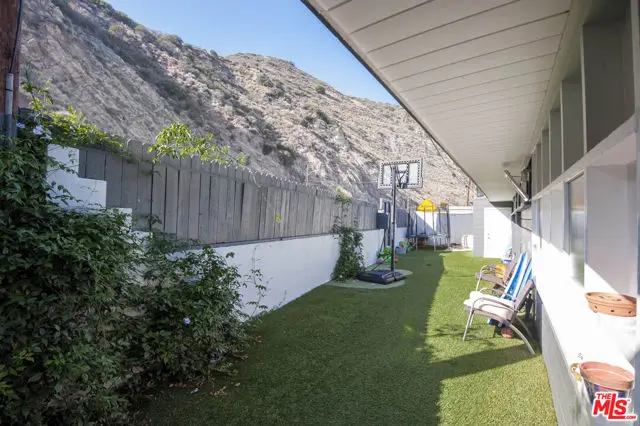 19836 Pacific Coast Highway, Malibu, CA 90265 - Image #3