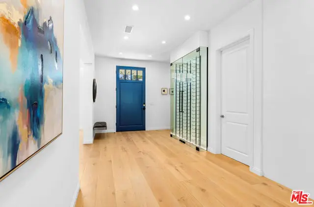 530 S Bentley Avenue, Los Angeles, CA 90049 - Image #3