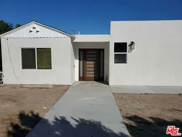 200 W Via Olivera, Palm Springs, CA 92262