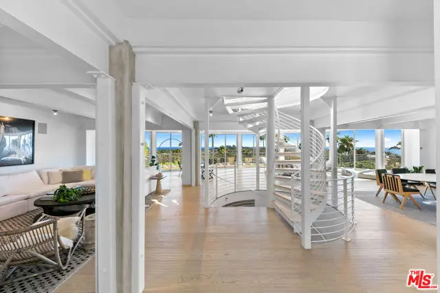 6375 Gayton Place, Malibu, CA 90265 - Image #2