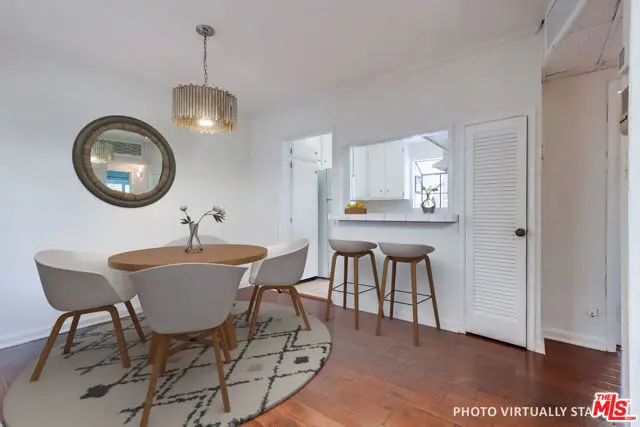 352 S Barrington Avenue #12, Los Angeles, CA 90049 - Image #3