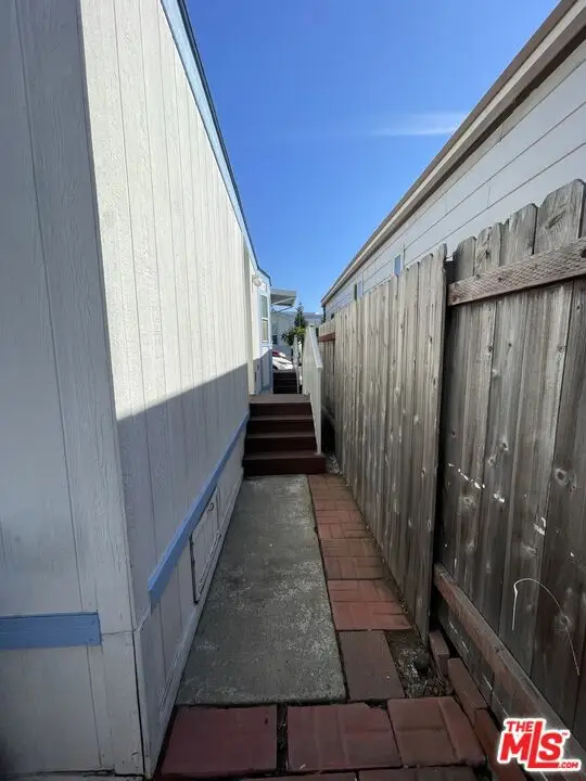 Address Withheld By Seller, Culver City, CA 90230 - Image #2