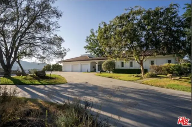 21965 Saddle Peak Road, Topanga, CA 90290 - Image #2