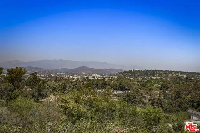 3659 Shannon Road, Los Angeles, CA 90027 - Image #3