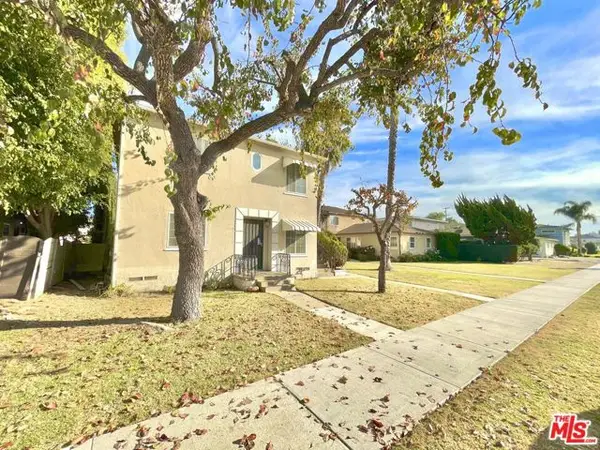 8738 Ramsgate Avenue, Los Angeles, CA 90045