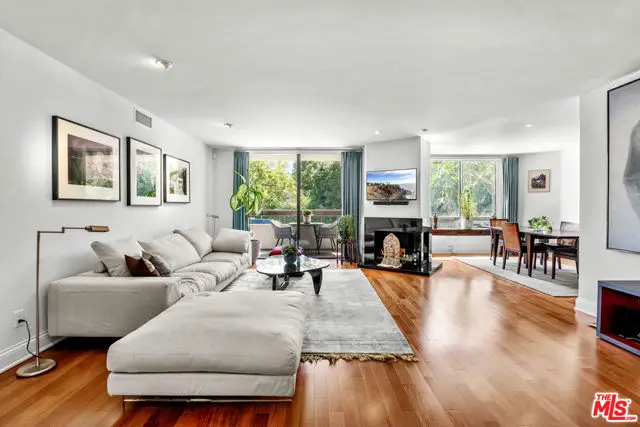 851 N Kings Road #102, West Hollywood, CA 90069 - Image #2