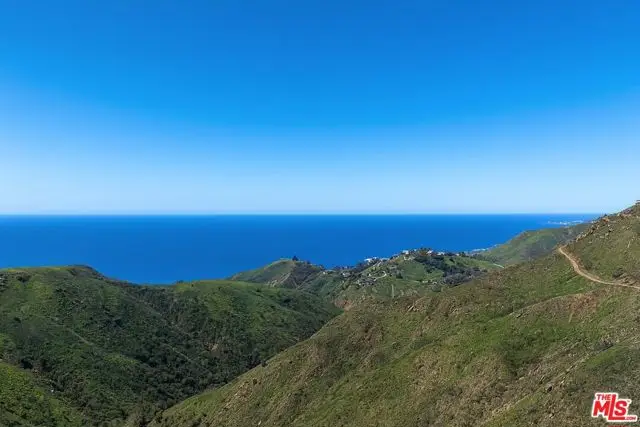 62 Tuna Canyon Road, Topanga, CA 90290 - Image #1