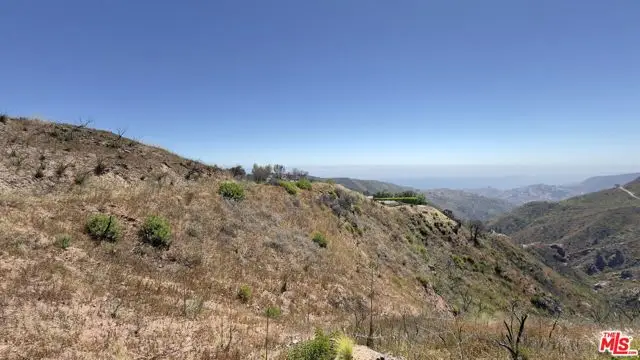 62 Tuna Canyon Road, Topanga, CA 90290 - Image #2