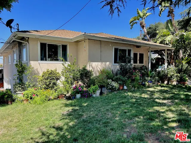 10205 Fairgrove Avenue, Tujunga, CA 91042 - Image #1