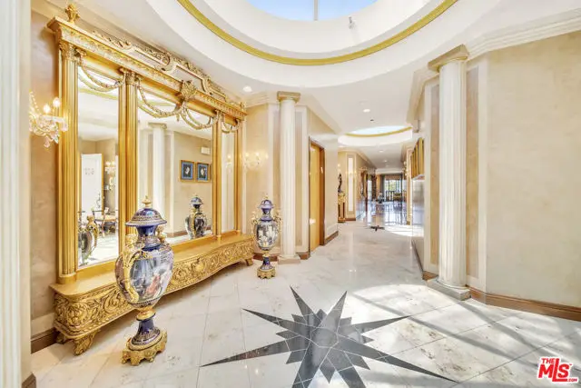 425 N Maple Drive #PH 602, Beverly Hills, CA 90210 - #3
