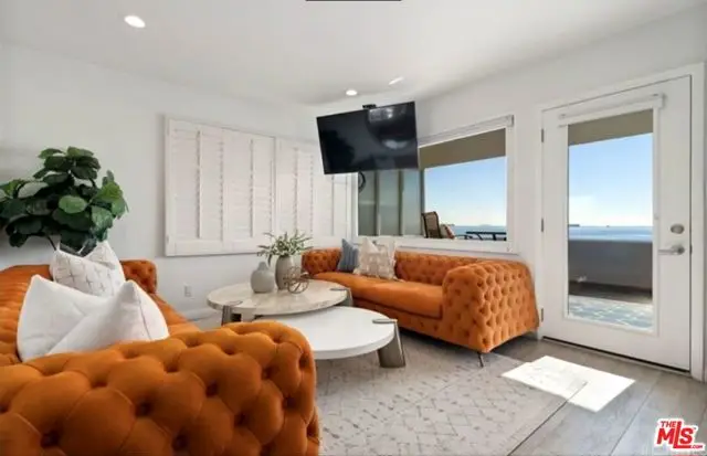 28 5th Place, Long Beach, CA 90802 - Image #1