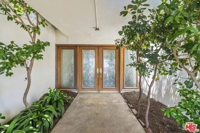 16647 Charmel Lane, Pacific Palisades, CA 90272 - Image #3