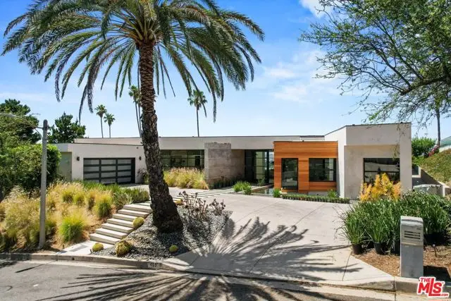 455 Castle Place, Beverly Hills, CA 90210 - Image #2