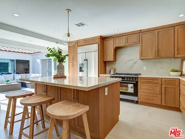 5241 Glenroy Drive, Huntington Beach, CA 92649