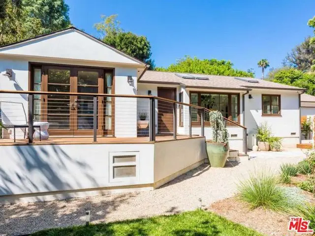 3279 Ledgewood Drive, Los Angeles, CA 90068 - Image #2