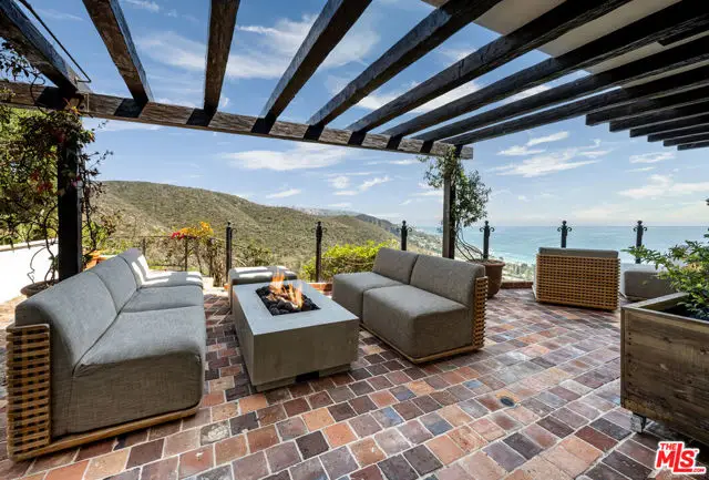 791 Nyes Place, Laguna Beach, CA 92651 - Image #2