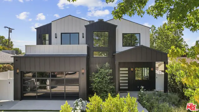 5741 Newcastle Avenue, Encino, CA 91316 - Image #2