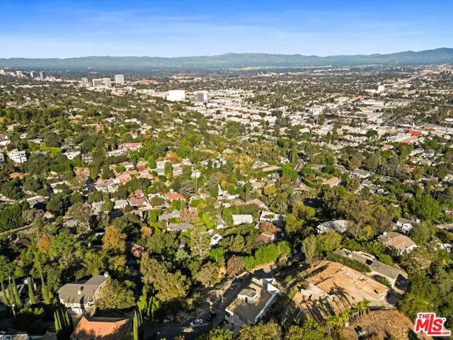 3969 Oakfield Drive, Sherman Oaks, CA 91423 - Image #3