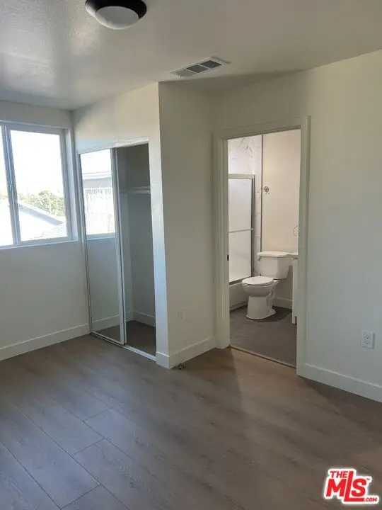 409 E 99th Street, Los Angeles, CA 90003 - Image #2