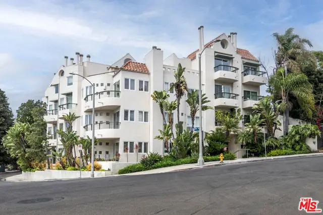 15425 Antioch Street #201, Pacific Palisades, CA 90272 - Image #1