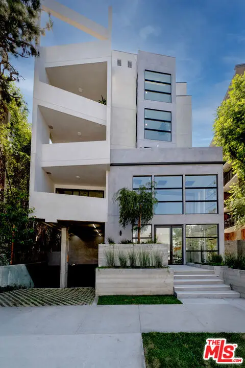 1361 Kelton Avenue #401, Los Angeles, CA 90024 - Image #1