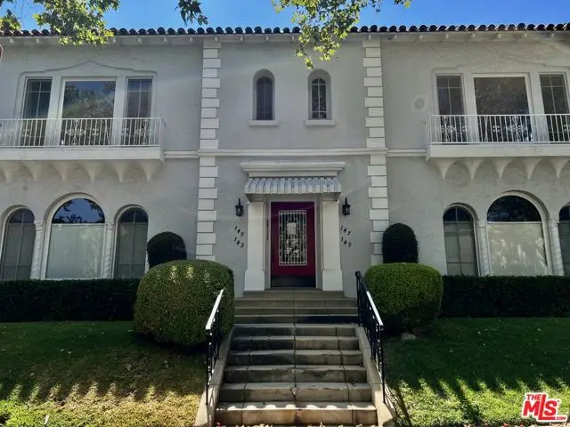 143 N Sycamore Avenue, Los Angeles, CA 90036 - Image #2