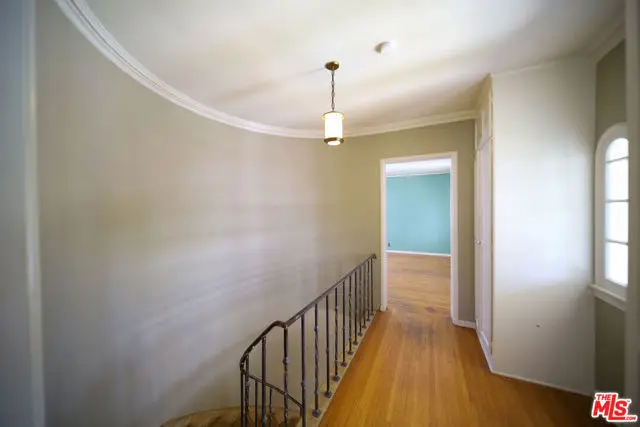 713 N Doheny Drive, Beverly Hills, CA 90210 - Image #3