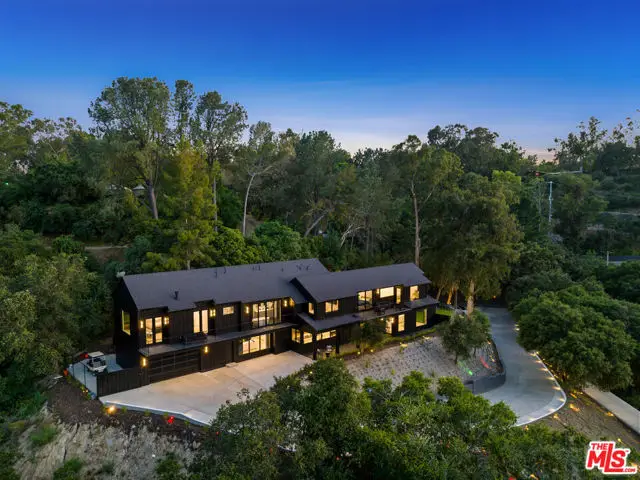 3140 Coldwater Canyon, Studio City, CA 91604 - Image #2