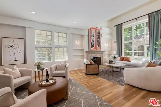 12683 Promontory Road, Los Angeles, CA 90049 - Image #3