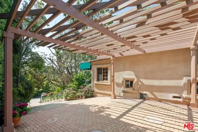 601 N Marquette Street, Pacific Palisades, CA 90272 - Image #3