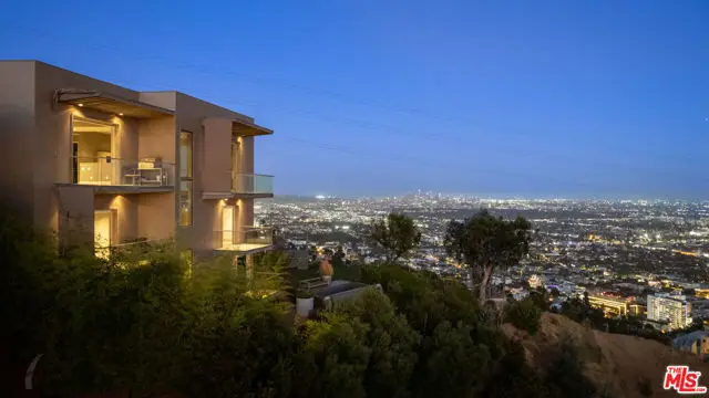 1600 Viewmont Drive, Los Angeles, CA 90069 - #1