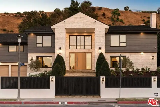 4072 Alonzo Avenue, Encino, CA 91316 - Image #3