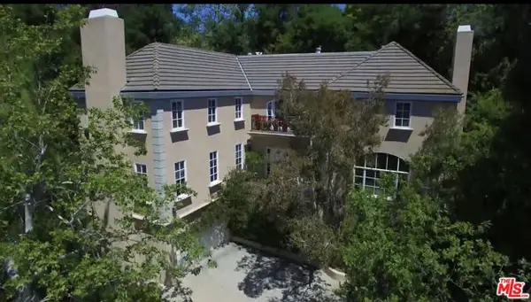 898 N Bundy Drive, Los Angeles, CA 90049