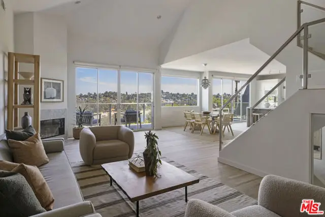 2264 Moreno Drive, Los Angeles, CA 90039 - Image #3