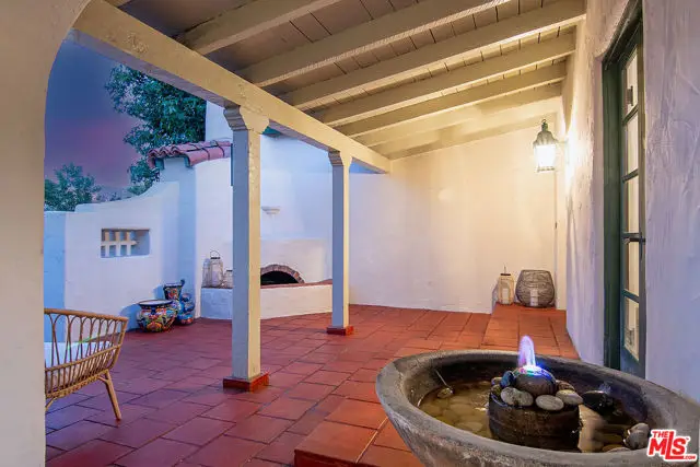 815 S Spaulding Avenue, Los Angeles, CA 90036 - Image #2