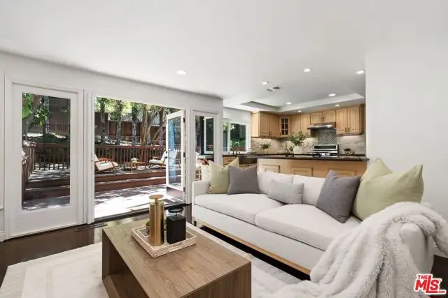 2880 Woodwardia Drive, Los Angeles, CA 90077 - Image #1