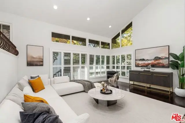 2880 Woodwardia Drive, Los Angeles, CA 90077 - Image #2