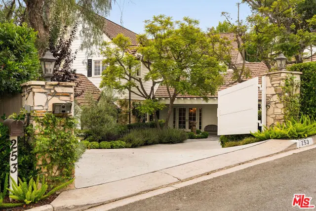 253 Ashdale Place, Los Angeles, CA 90049 - Image #2