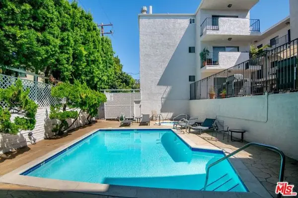 837 N West Knoll Drive #106, West Hollywood, CA 90069