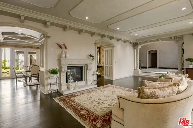 4705 Los Feliz Boulevard, Los Angeles, CA 90027 - Image #2