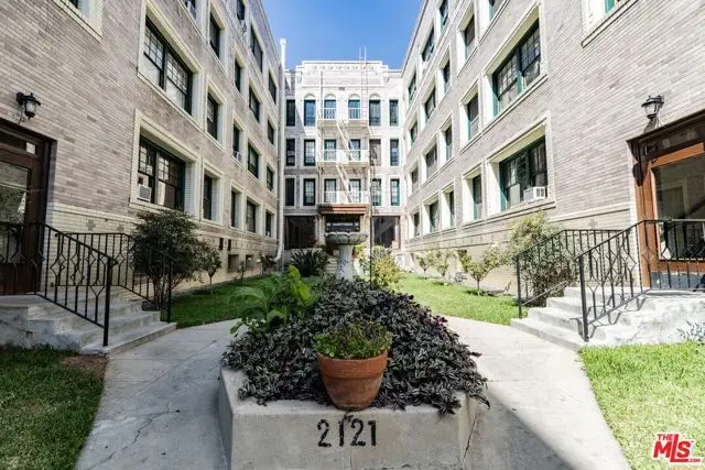 2121 James M Wood Boulevard #411, Los Angeles, CA 90006 - Image #1