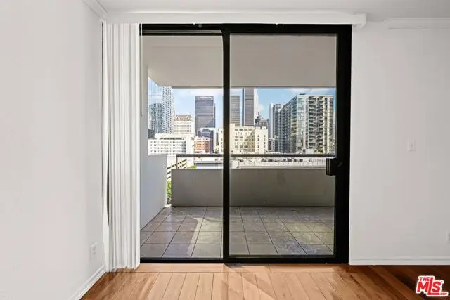 600 W 9th Street #1206, Los Angeles, CA 90015 - Image #2