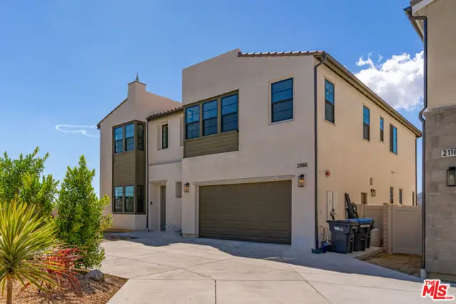 21166 Canyon View Place, Chatsworth, CA 91311 - Image #1