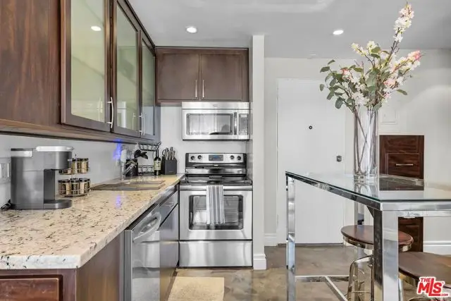 140 Linden Avenue #615, Long Beach, CA 90802 - Image #1