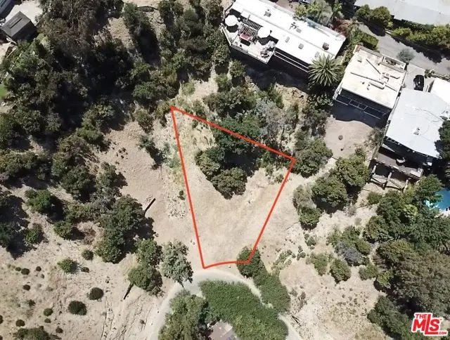 4601 Ensenada Drive, Woodland Hills, CA 91364 - #3