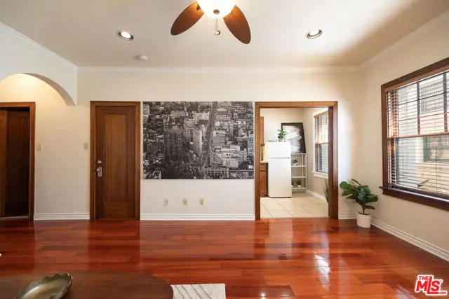 2121 James M Wood Boulevard #120, Los Angeles, CA 90006 - Image #2