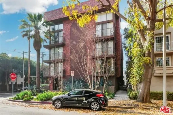 869 S Wooster Street #103, Los Angeles, CA 90035