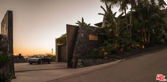 1851 N Stanley Avenue, Los Angeles, CA 90046 - Image #3